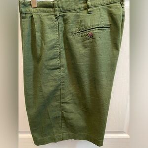 PRE- OWNED CHAPS RALPH LAUREN MEN'S LINEN BLEND SHORTS- GREEN- SIZE 33